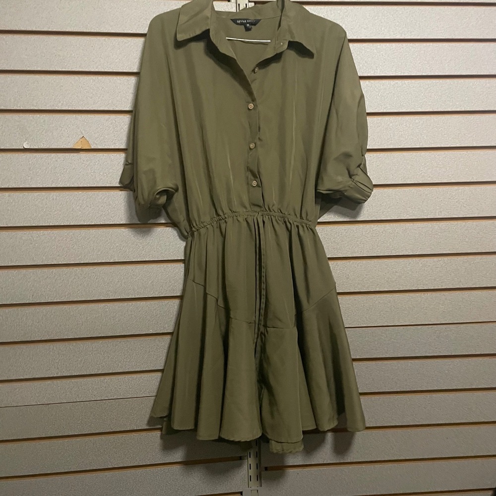 STYLE ENVY Olive Green Shirt Dress Elastic Waist Button Front Short‎ Sleeve M